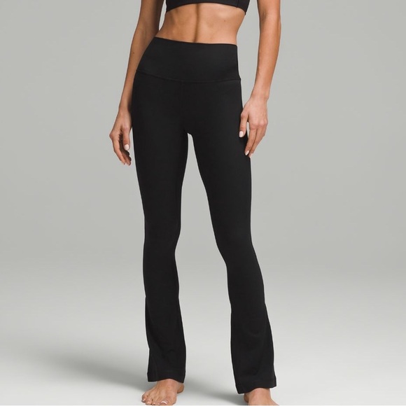Lululemon Align High Rise Ribbed Mini Flare Size 6 Short - Picture 1 of 2